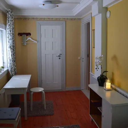 Kemping Bjoerksten Lovisa